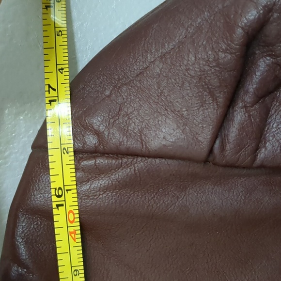 Avanti Burgundy Leather Coat - Picture 10 of 13